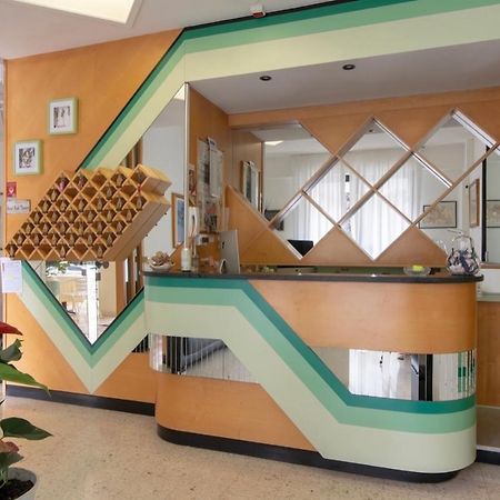 Hotel Miro Cattolica Extérieur photo
