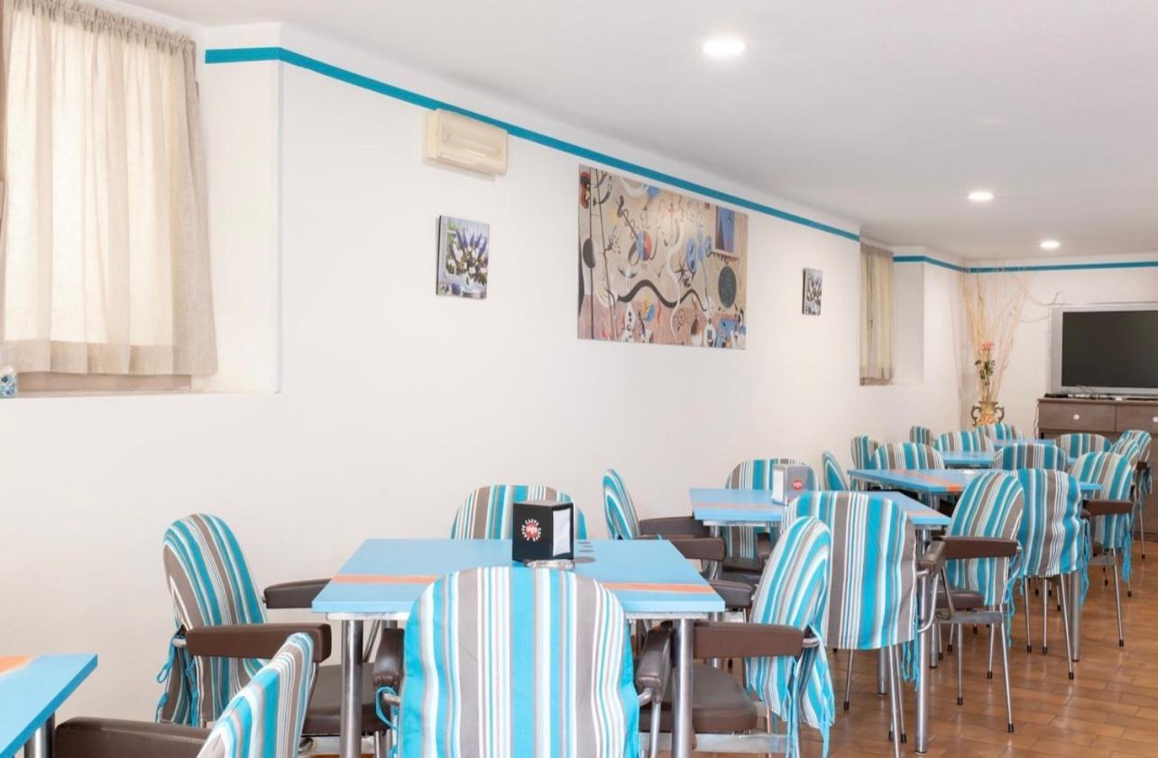 Hotel Miro Cattolica Extérieur photo