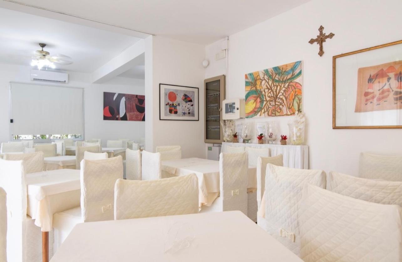 Hotel Miro Cattolica Extérieur photo
